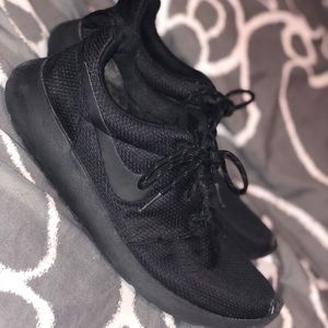Nike Roshes